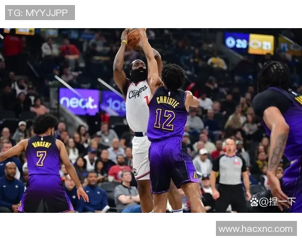 勇士与快船激战2018年2月23日精彩回顾与赛后分析